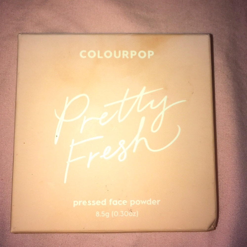Face powder by colourpop shade deep dark